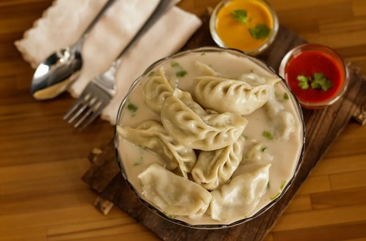 Famous momo places: ভারতে এমন অনেক জায়গা রয়েছে যেখানে আপনি সবচেয়ে সুস্বাদু মোমো পেতে পারেন