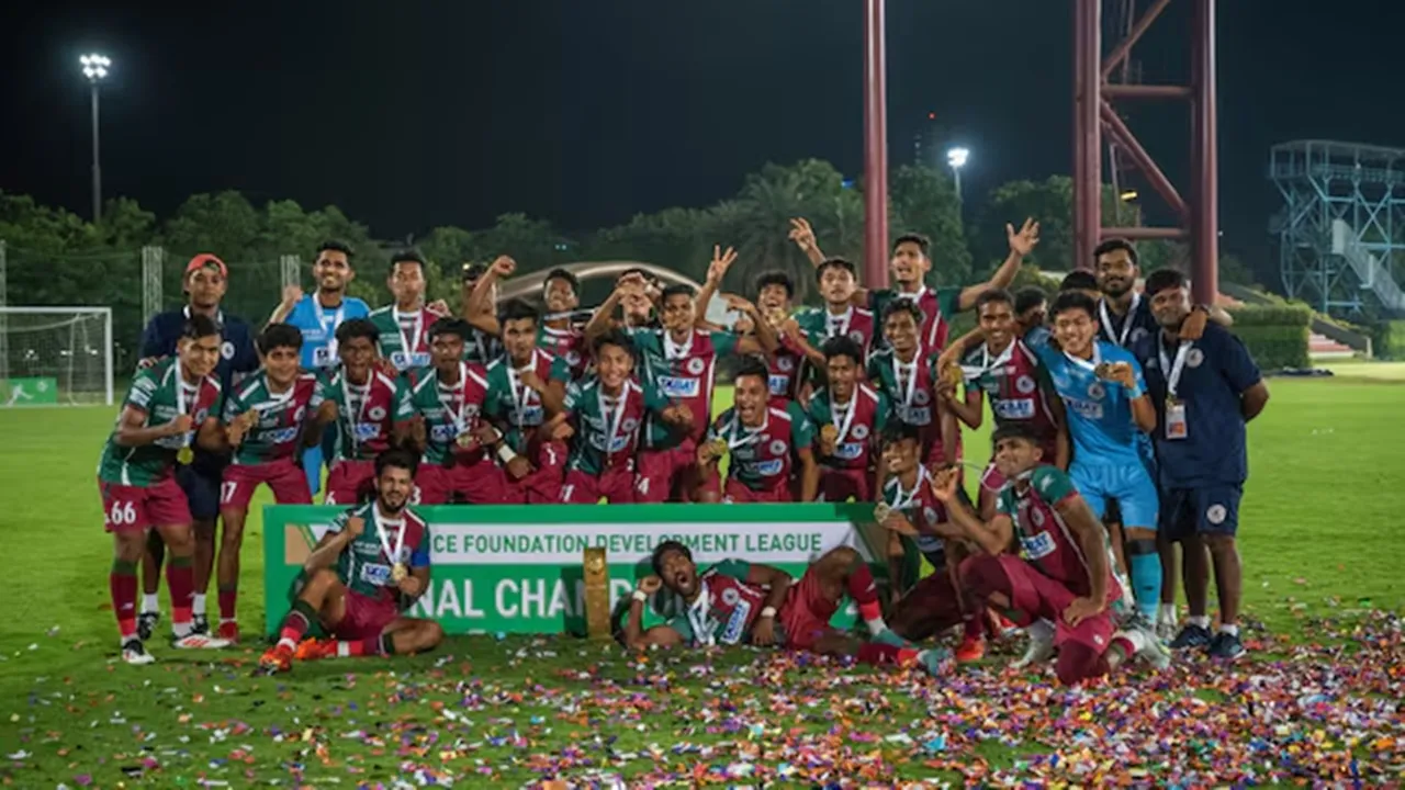 Mohun Bagan wins RFDL 2024-25: ইয়ুথ লিগেও ভারতসেরা মোহনবাগান