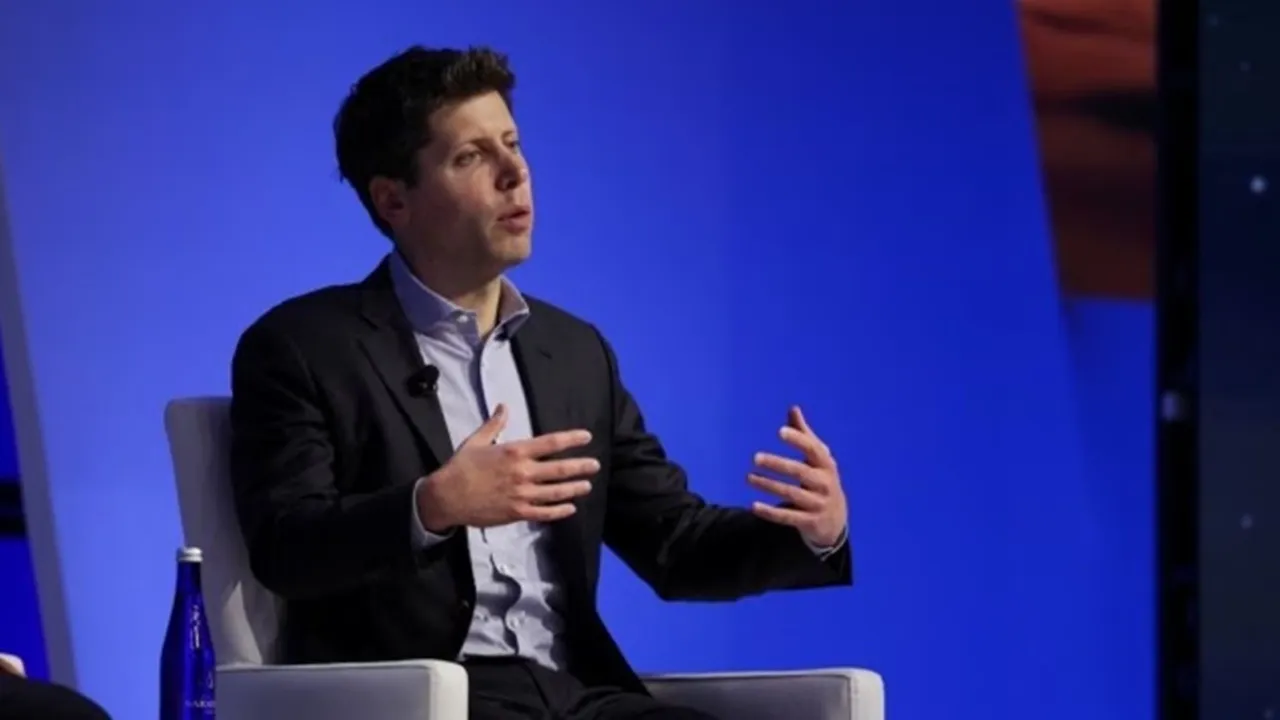Sam Altman, OpenAI-এর CEO স্যাম অল্টম্যানের মনে কৃত্রিম সুপারবুদ্ধিমত্তা (Artificial Superintelligence) নিয়ে চিন্তা শুরু হয়েছে গত বছর থেকেই