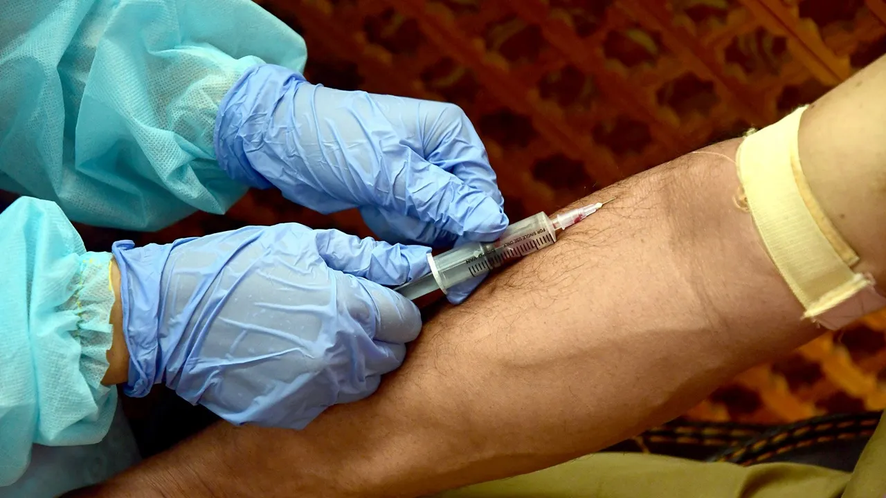 Blood Test: রক্ত পরীক্ষা