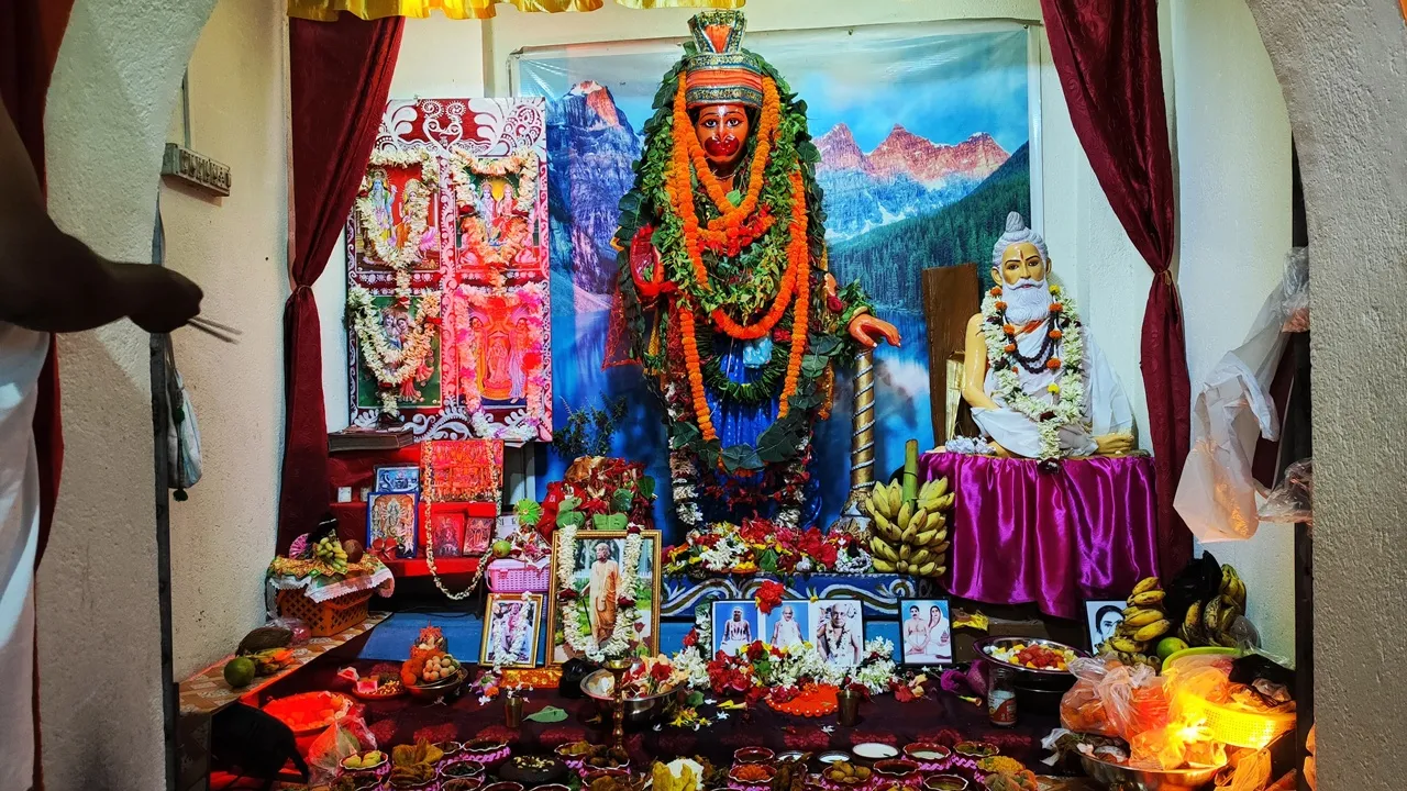 Hanuman Temple: হনুমান মন্দির