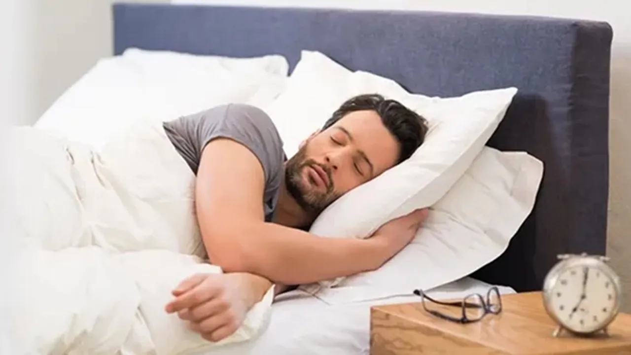 Sleep: ঘুম দৈনন্দিন জীবনের অঙ্গ।