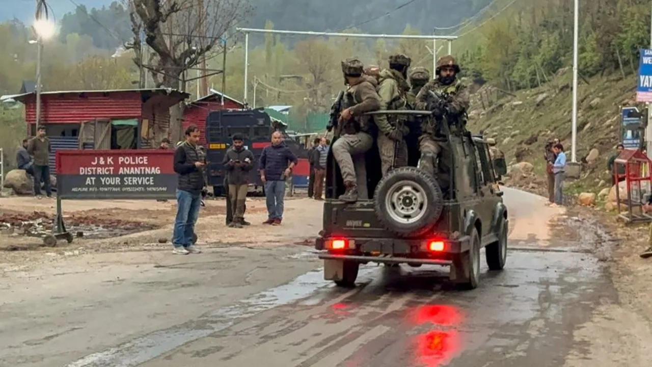 Terror attack on civilians  ,J&K tourism  ,Pahalgam incident,  Kashmir militancy,পাহেলগাঁওয়ে জঙ্গি হামলা, পাহেলগাঁওয়ে পর্যটকদের গুলি