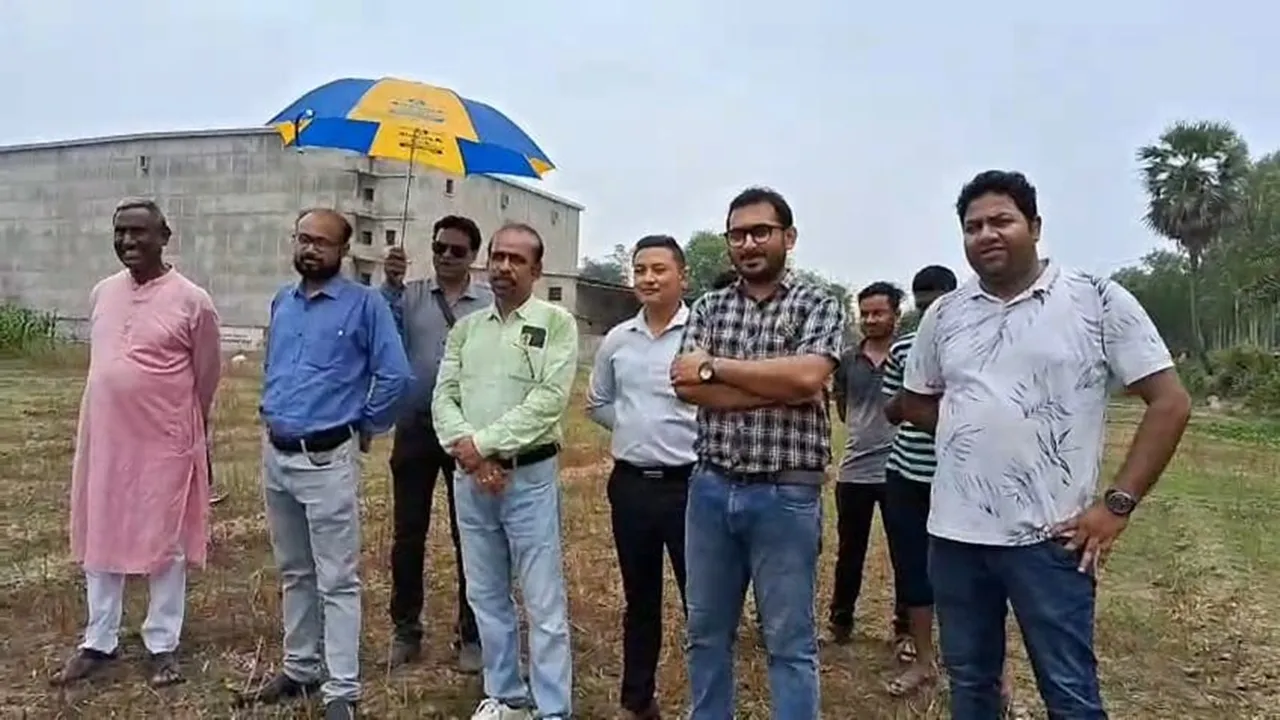   Malda farmers  ,Agricultural drones,  Modern farming  ,Precision agriculture  ,Drone technology,  Smart farming ,Malda News, মালদার খবর,কৃষিকাজে ড্রোনের ব্যবহার, ড্রোনের মাধ্যমে চাষ