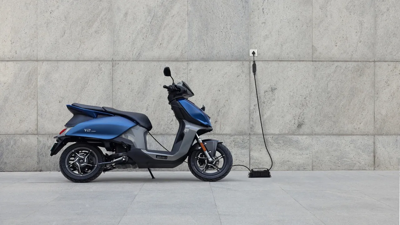  Hero Vida V2 Electric Scooter
