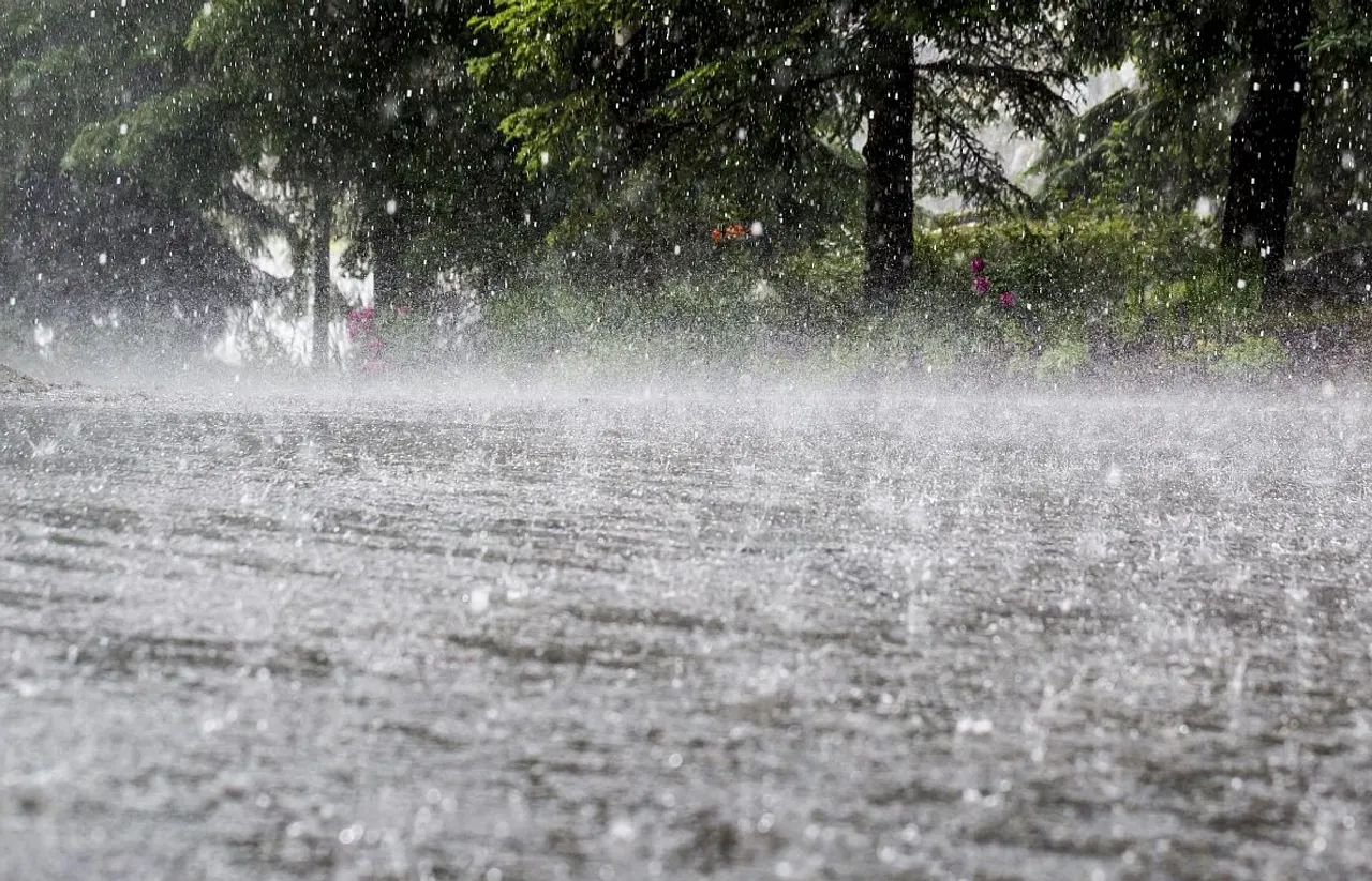 west bengal weather rainfall forecast in several district