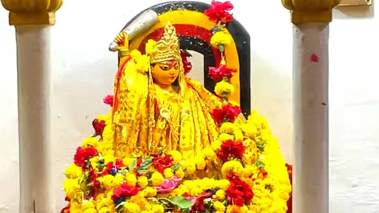 Devi Bagala: দেবী বগলা