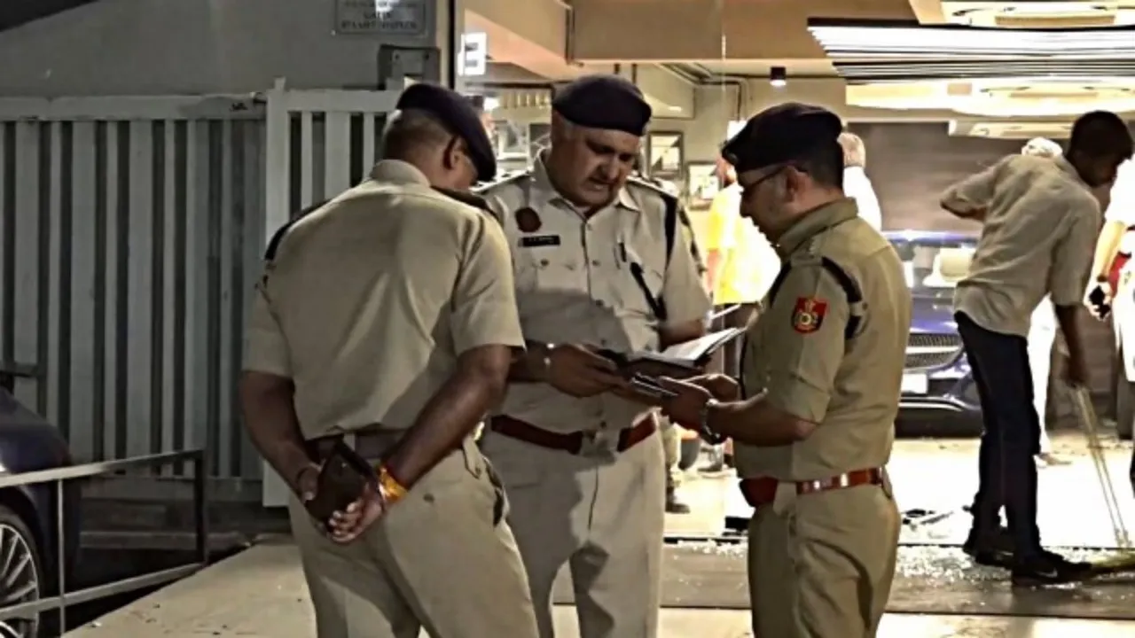 bangladeshi arrested,