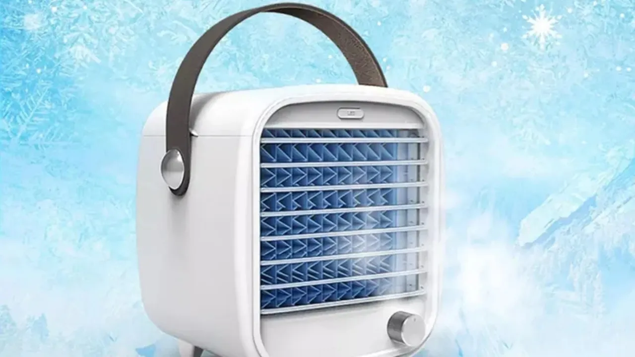 Mini Portable AC: মিনি পোর্টেবল এসি।