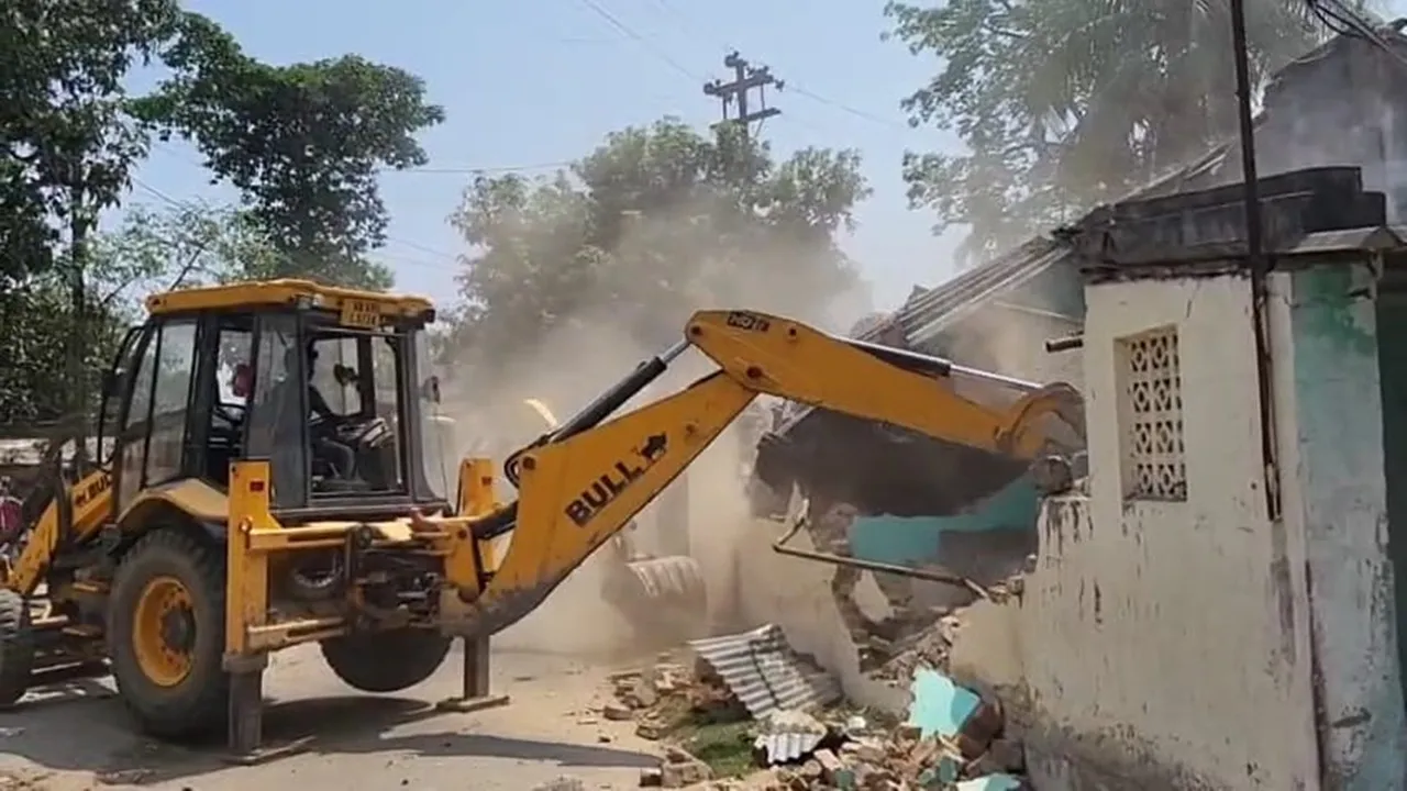 TMC Leade PartyOffice demolished by rail authority At Maldah By Bulldozer Action 