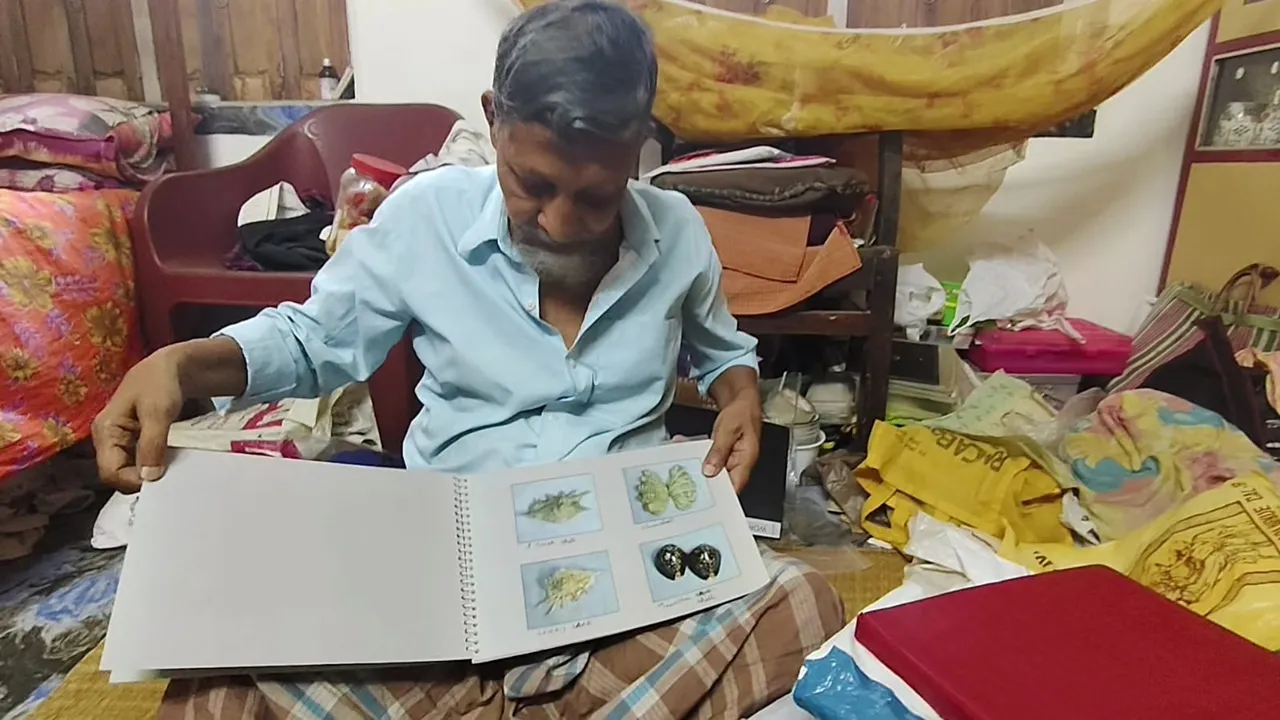 Khandakar Selim,  Purshura antiques collection,  Kelepara village museum  ,Dream Your Museum film,  Khandakar Ohida,  Hooghly heritage collection,  mud house museum West Bengal  ,community museum Bengal,খন্দকার সেলিম,  পুরশুড়া প্রাচীন সংগ্রহ  ,কেলেপাড়া গ্রাম যাদুঘর