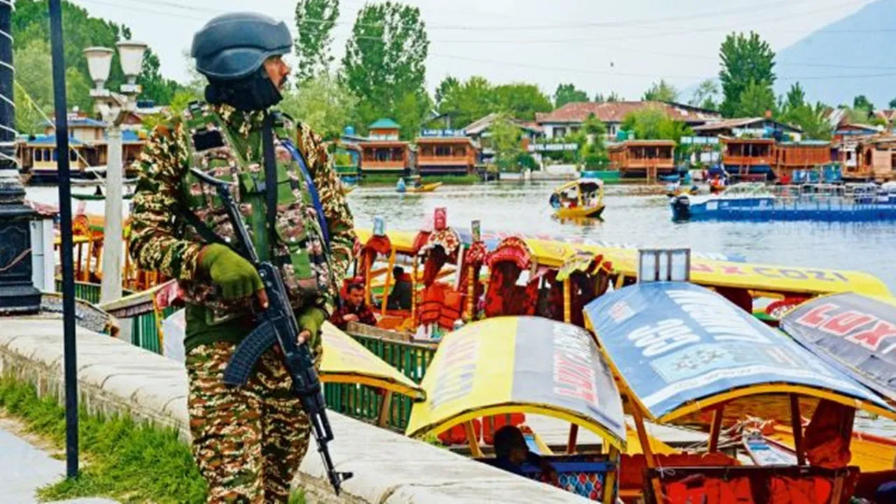 OPERATION SINDOOR, Army strikes, Army strikes in Pakistan, Army strikes Pakistan terror sites, Indian army, Army strikes PoK, Pakistan-occupied Kashmir, Pahalgam attack, Pahalgam terror attack, Pahalgam terrorist attack, Pahalgam terrorists, Indian army, india pakistan ties, india pakistan tensions, article 370, Indian army, Abrogation of Article 370, terrorism, terrorist attack, Kashmir attack, Jammu and Kashmir terrorist attack, Jammu and Kashmir,অপারেশন সিঁদুর,পাকিস্তানে হামলা ভারতের