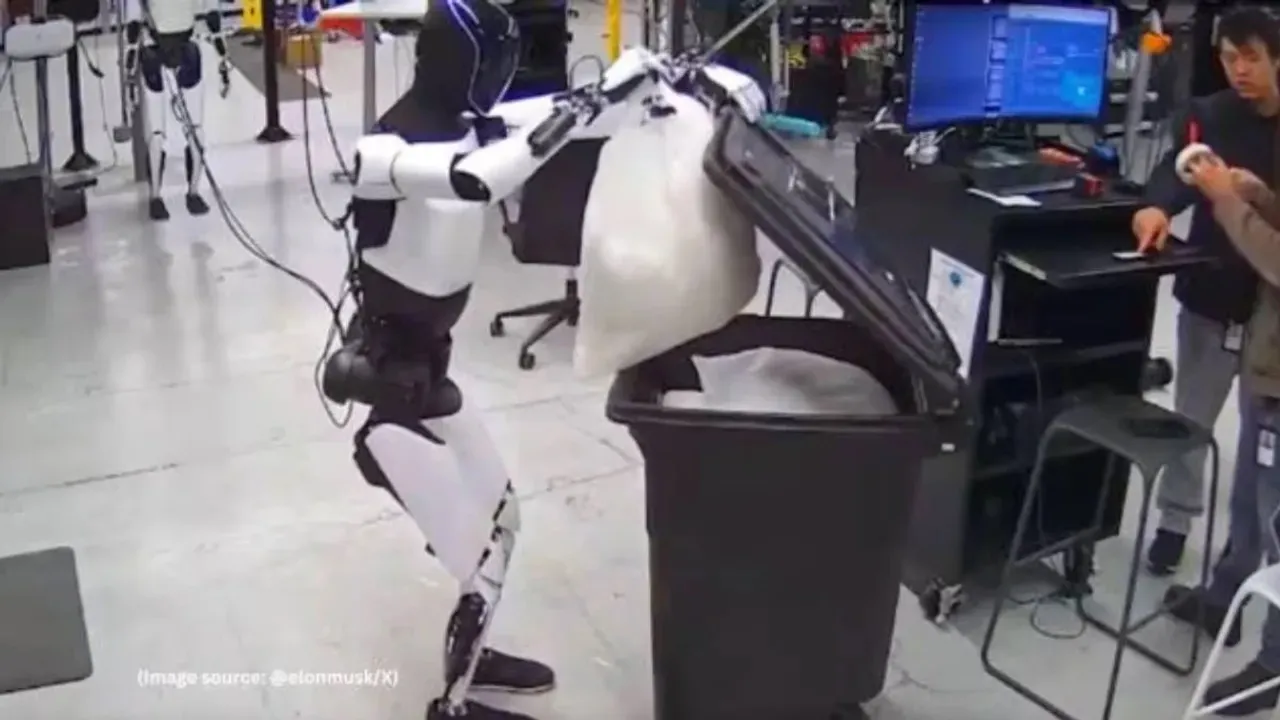 Tesla Optimus Robot