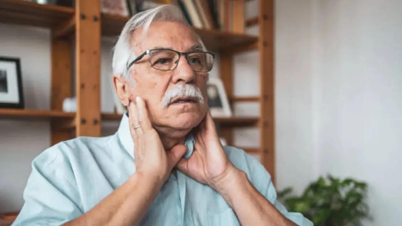 Thyroid Lifestyle: ঘরোয়া উপায়ে কমান থাইরয়েডের সমস্যা। 