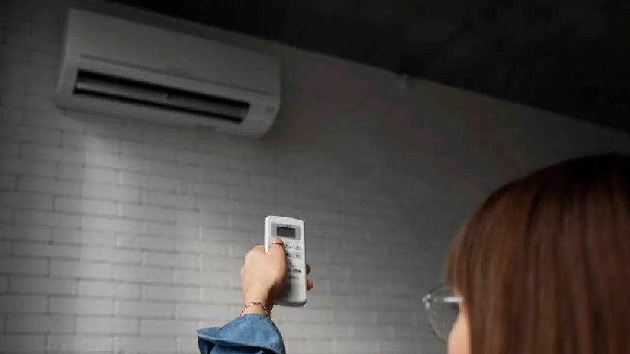 Wifi AC: ওয়াইফাই এসি ও নন ওয়াইফাই এসির মধ্যে পার্থক্যটা অনেকেই জানেন না। 