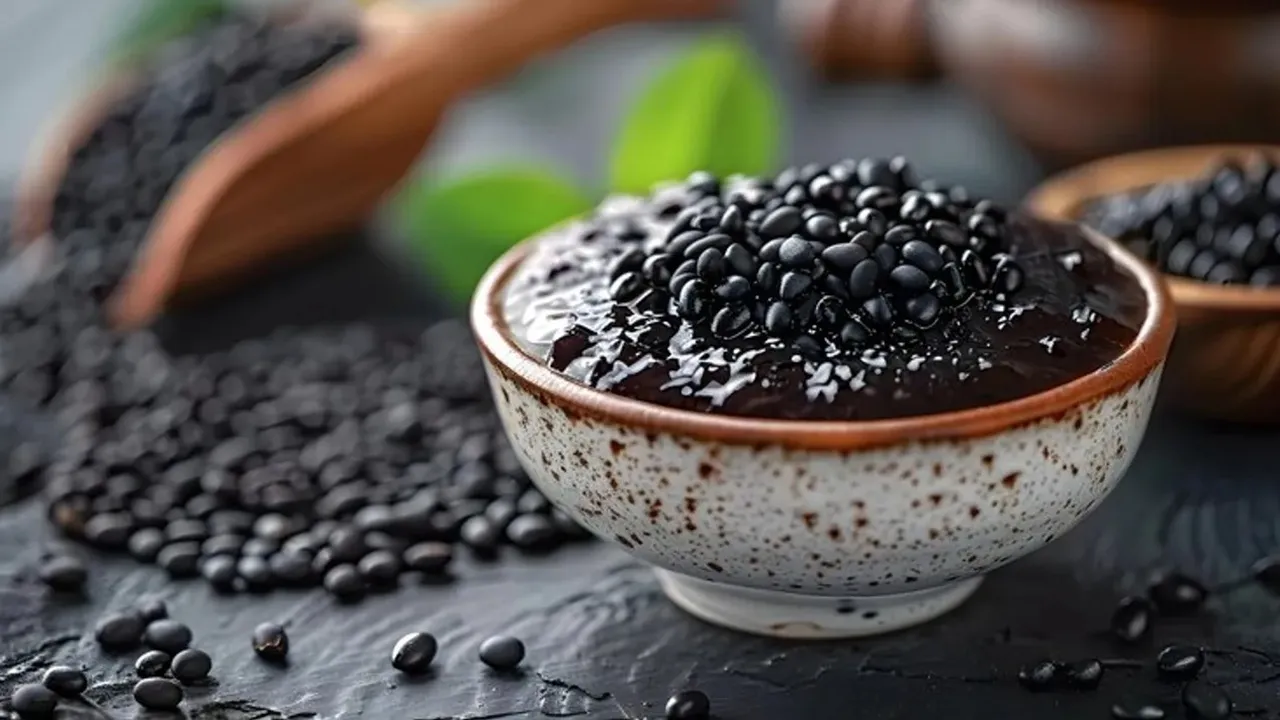 Black Hair Lifestyle: চুল হয়ে উঠবে ঘন, কালো, সুন্দর।