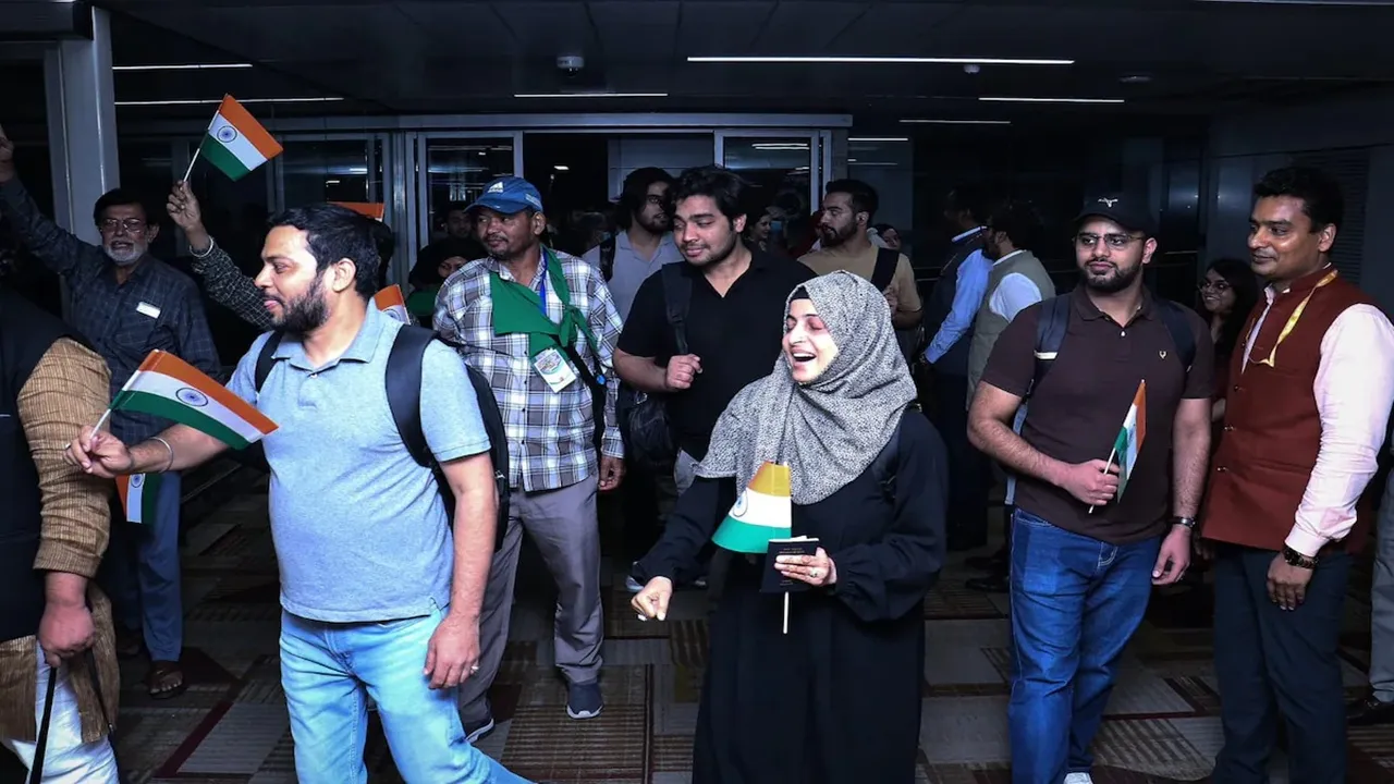 290 student back from iran