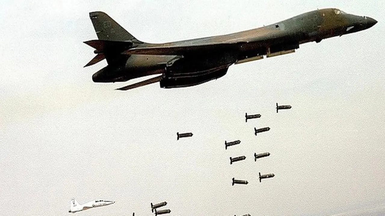 cluster bomb, Cluster Bomb, TECH NEWS, ISRAEL - IRAN WAR, tech news hindi, tech news, Clyster Bomb, Iran's Clutter bomb, cluster bombs,iran cluster bomb,iran cluster bombs,cluster bomb,iran cluster bombs israel,cluster bomb ban,iran fires cluster bombs,israel cluster bombs,what is cluster bomb,how cluster bombs work,civilian impact cluster bombs,war crimes cluster bombs,idf confirms cluster bombs,cluster munitions,iran cluster bomb use,iran uses cluster bomb,iran israel cluster bomb,iran cluster bomb missile,iran cluster bomb missiles,iran cluster bomb evidence