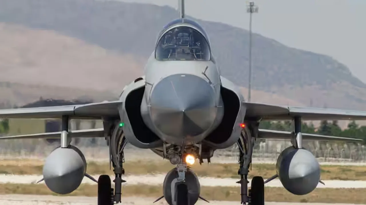 Fighter jet weapon system,Missile loading mechanism,Pylon and hardpoint in aircraft, Jet missile launch rail, Weapon release mechanism, Fighter aircraft armament process