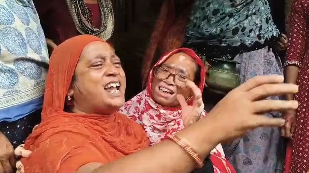 Kaliganj bomb blast Tamanna Khatun,13‑yr‑old Tamanna death Kaliganj bypoll, family demands CBI probe,  TMC victory rally bomb attack,  West Bengal by‑election bomb blast investigation,কালীগঞ্জ বোমা বিস্ফোরণ তামান্না খাতুন,  তামান্না খাতুন মৃত্যু কালীগঞ্জ,সিবিআই তদন্ত দাবি পরিবার,কালীগঞ্জ উপনির্বাচন বোমা হামলা,তৃণমূল বিজয় মিছিল বোমা