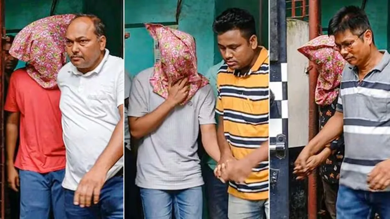 kasba gang rape kalyan banerjee tmc controversial remark, কসবা গণধর্ষণ, কল্যাণ বন্দ্যোপাধ্যায় মন্তব্য, তৃণমূল কংগ্রেস বিতর্ক, Law College Gangrape Kolkata, Kalyan Banerjee TMC clash, South Kolkata Law College rape case, মদন মিত্র বিতর্কিত মন্তব্য, মনোজিৎ মিশ্র তৃণমূল, Kasba Law College News Bengali, Kolkata Student Rape Case TMC