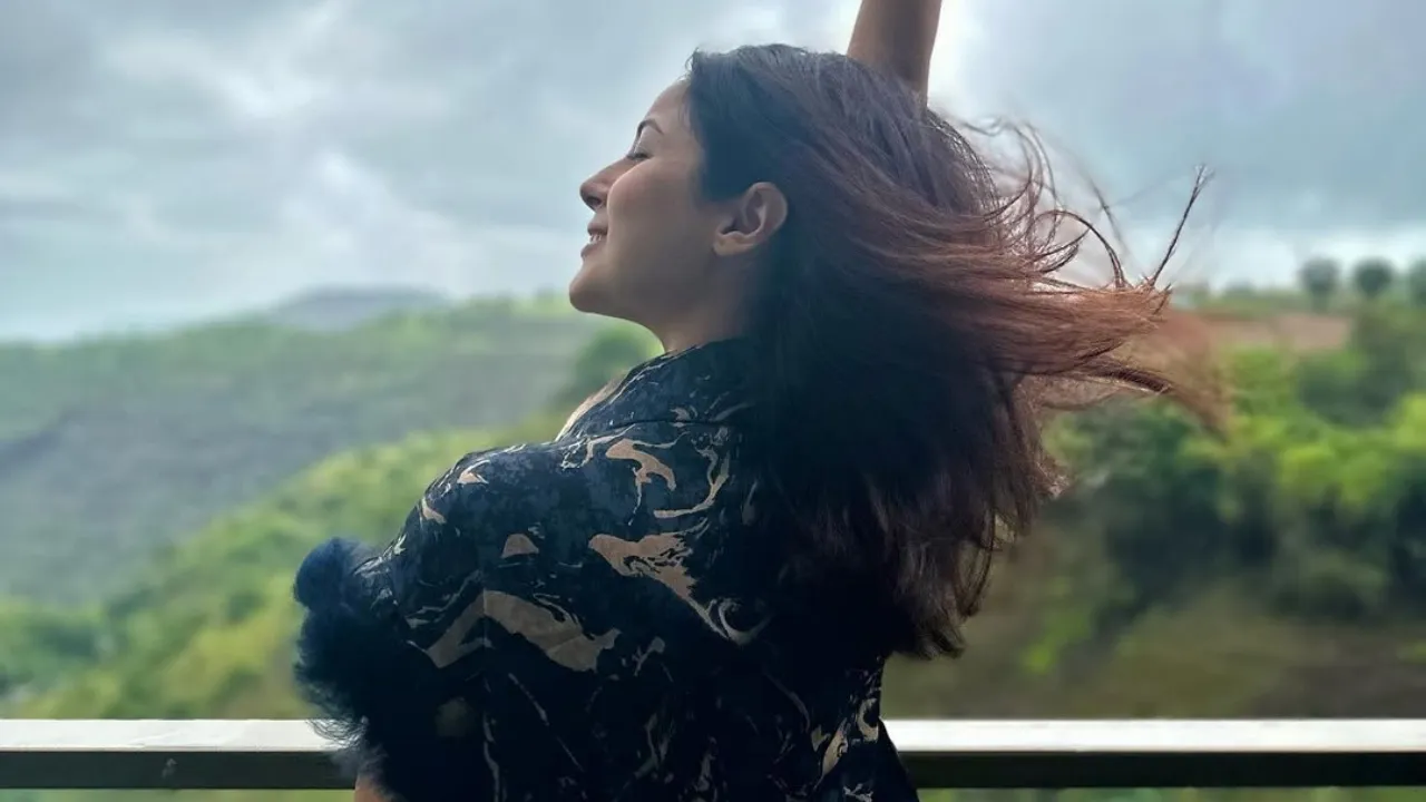 They say nature is the best healer… ain’t nothing more satyavachan than this! ❤️I’m enjoying garam pakora and ginger tea in this beautiful weather, how about you guys… 📍 @skywatervilla