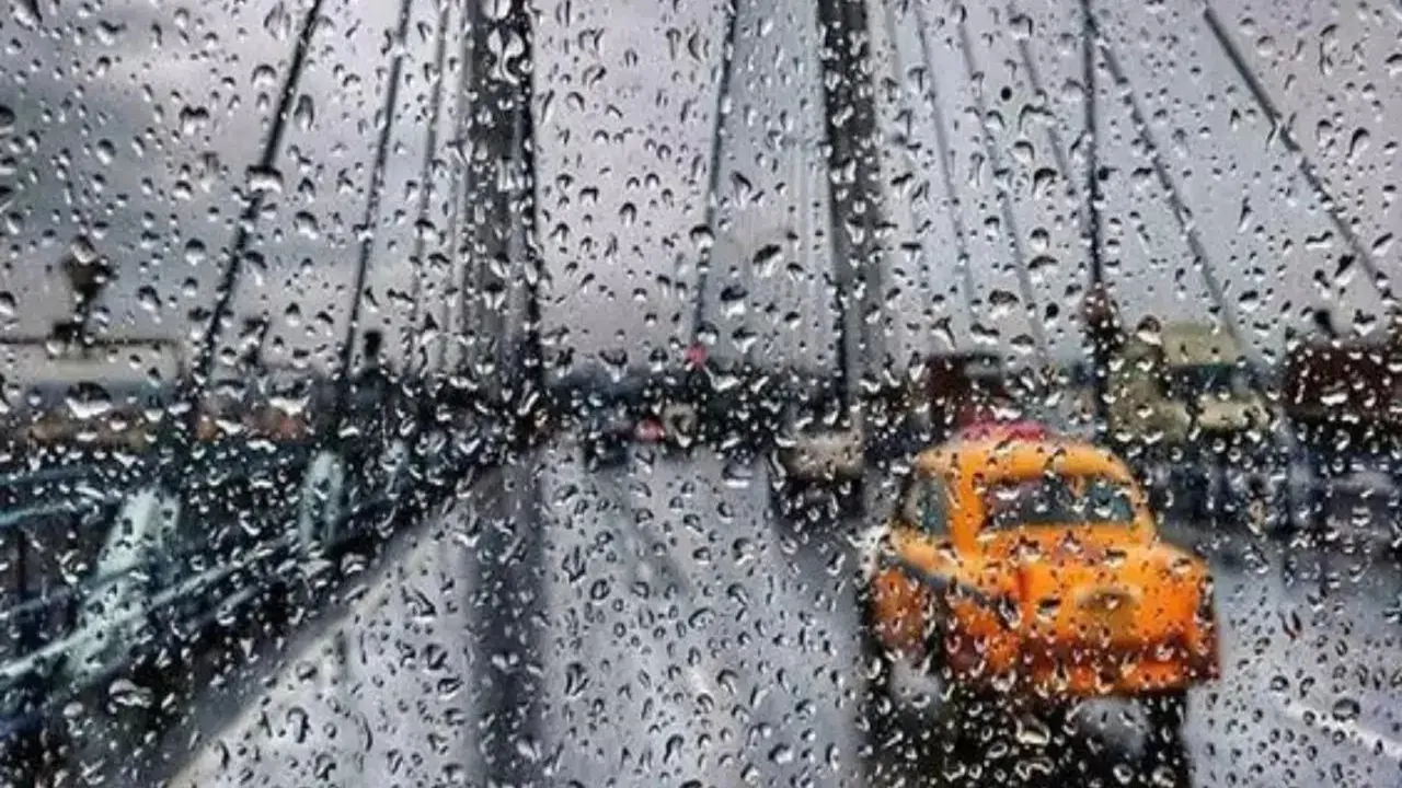 IMD Weather Forecast, West Bengal Rain Alert, Kolkata Thunderstorm, Gangetic Bengal Rainfall, IMD Monsoon Alert, Fishermen Warning Bay of Bengal, পশ্চিমবঙ্গ বৃষ্টি খবর, নিম্নচাপ পশ্চিমবঙ্গ, কলকাতার আবহাওয়া ২০২৫, আজকের আবহাওয়া পূর্বাভাস, ভারী বৃষ্টি সতর্কতা, পশ্চিম মেদিনীপুর বৃষ্টি, কলকাতা বজ্রবিদ্যুৎ