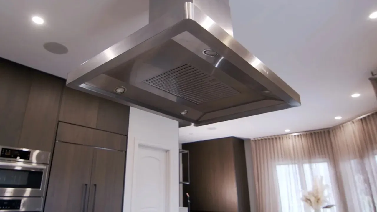 Kitchen Chimney Buying Guide,  best suction power for chimney, heavy cooking chimney power, Indian kitchen chimney suction, 700 m³/hr chimney,