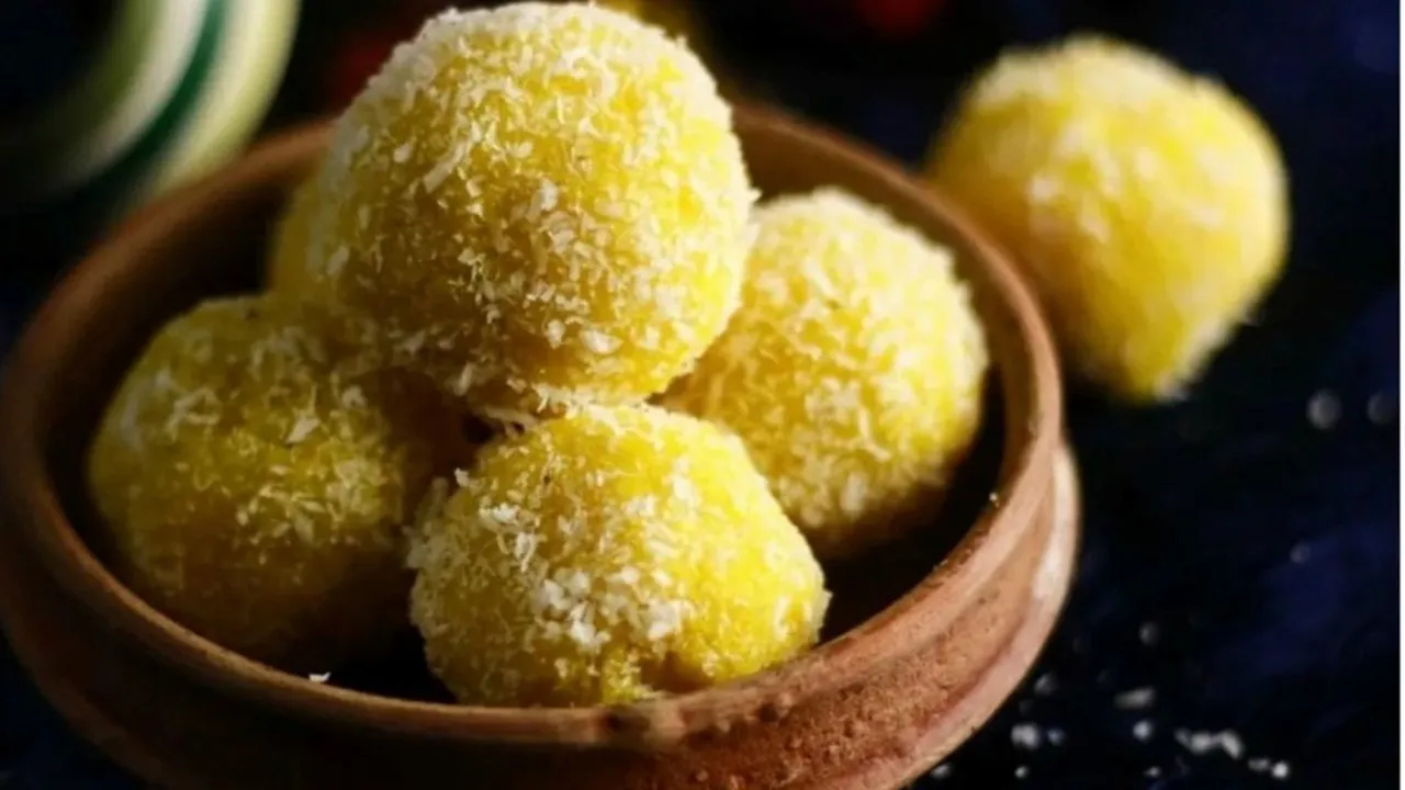 Coconut Ladoo