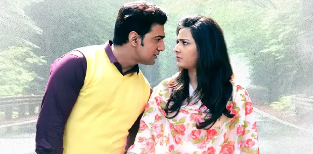 A glimpse into a melody that speaks of love, longing, and everything in between… 💕The teaser o