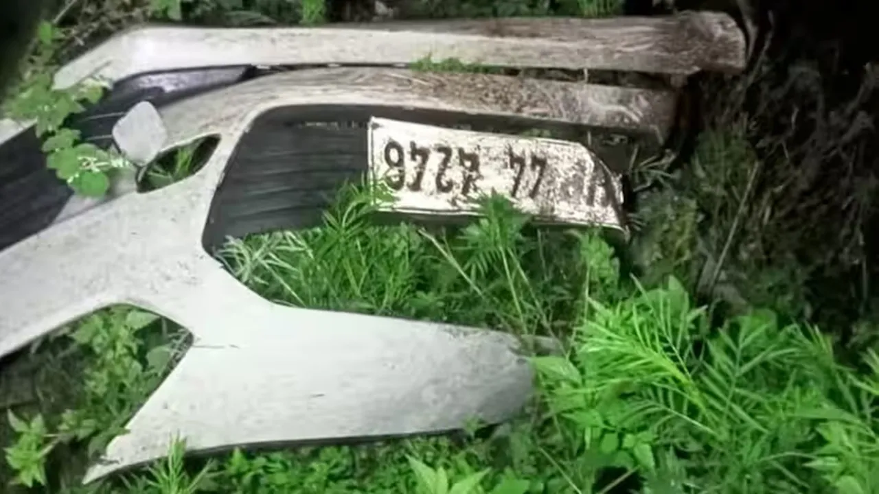হিমাচল দুর্ঘটনা, চাম্বা, পাহাড় থেকে পাথর, খাদে গাড়ি, নিহত ৬, একই পরিবার, সুখবিন্দর সিং সুখু, জয়রাম ঠাকুর