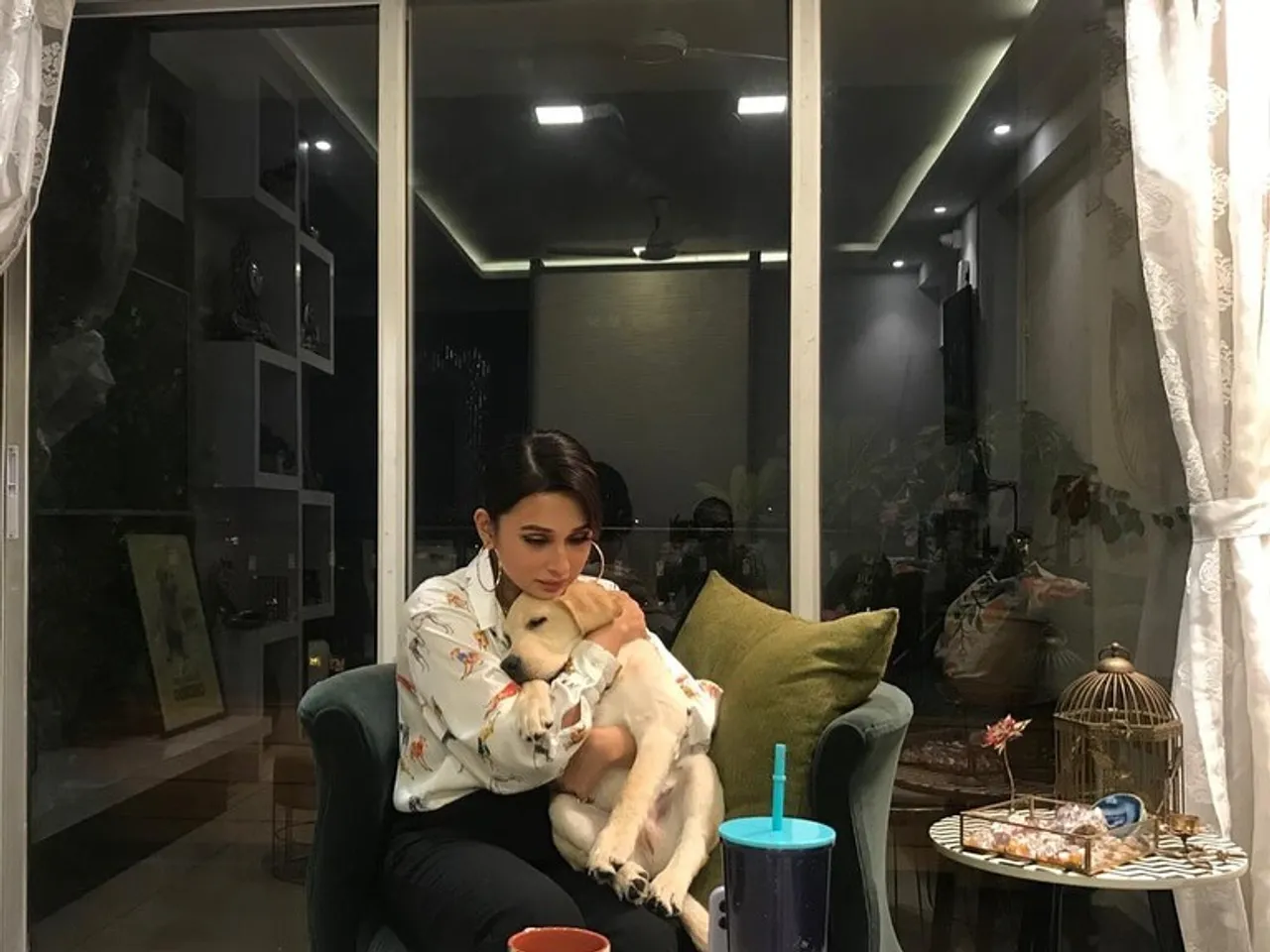 My world 🌍 My lifelines 💕My happiness 🐒 🐶 To all pet parents 💕💕💕🐒🐒🐒 #happypetday (2)
