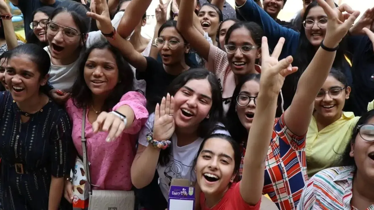 Supreme Court stay on Calcutta High Court order,  Joint Entrance Examination result today  ,JEE result West Bengal 2025,  Calcutta High Court JEE case,  Supreme Court decision on JEE,  West Bengal Joint Entrance Examination result,  JEE 2025 result publication,  Supreme Court order on JEE results  ,Calcutta High Court admission case , WBJEE 2025 updates,সুপ্রিম কোর্টের স্থগিতাদেশ  ,কলকাতা হাইকোর্টের নির্দেশ,  জয়েন্ট এন্ট্রান্স পরীক্ষার ফল,  আজ প্রকাশ জয়েন্ট এন্ট্রান্স রেজাল্ট,  পশ্চিমবঙ্গ জয়েন্ট এন্ট্রান্স পরীক্ষা,  জয়েন্ট এন্ট্রান্স ২০২৫ ফলাফল  ,কলকাতা হাইকোর্ট জয়েন্ট এন্ট্রান্স মামলা,  সুপ্রিম কোর্ট জয়েন্ট এন্ট্রান্স নির্দেশ , ডব্লিউবিজেইই রেজাল্ট ২০২৫  ,জয়েন্ট এন্ট্রান্স ভর্তি আপডেট