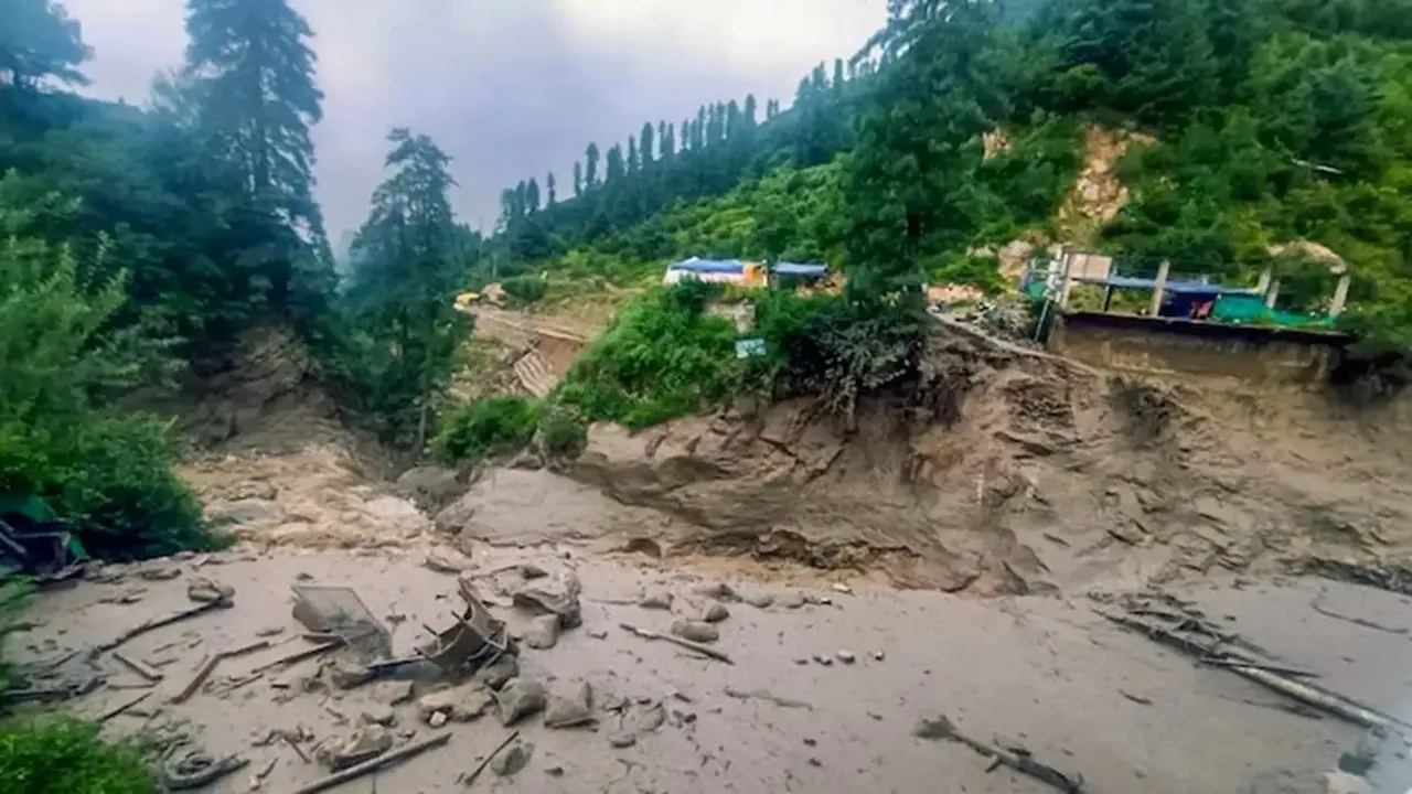 Jammu Kashmir Cloudburst, Ramban Cloudburst, Reasi Cloudburst, Rajgarh Cloudburst, Mahore Reasi Landslide, Jammu Kashmir Landslide, Family Tragedy, Five Children Dead, Rescue and Relief Operation, IMD Weather Alert, Orange Alert Jammu, Srinagar-Jammu Highway Closed