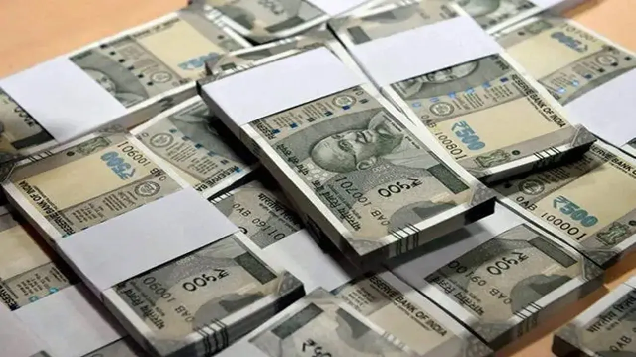 Sand smuggling  ,Enforcement Directorate  ,Jhargram,  West Midnapore  ,Sheikh Jahirul Ali,  Sourav Roy  ,Fake QR codes,  Illegal sand mining  ,Insurance investment  ,Cash seizure,বালি পাচার  ,এনফোর্সমেন্ট ডিরেক্টরেট  ,ঝাড়গ্রাম  ,পশ্চিম মেদিনীপুর  ,শেখ জহিরুল আলি,  সৌরভ রায়,  জাল QR কোড  ,অবৈধ বালি খনন,  বিমা বিনিয়োগ,  নগদ বাজেয়াপ্ত