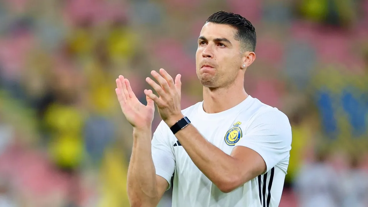 Cristiano Ronaldo (3)