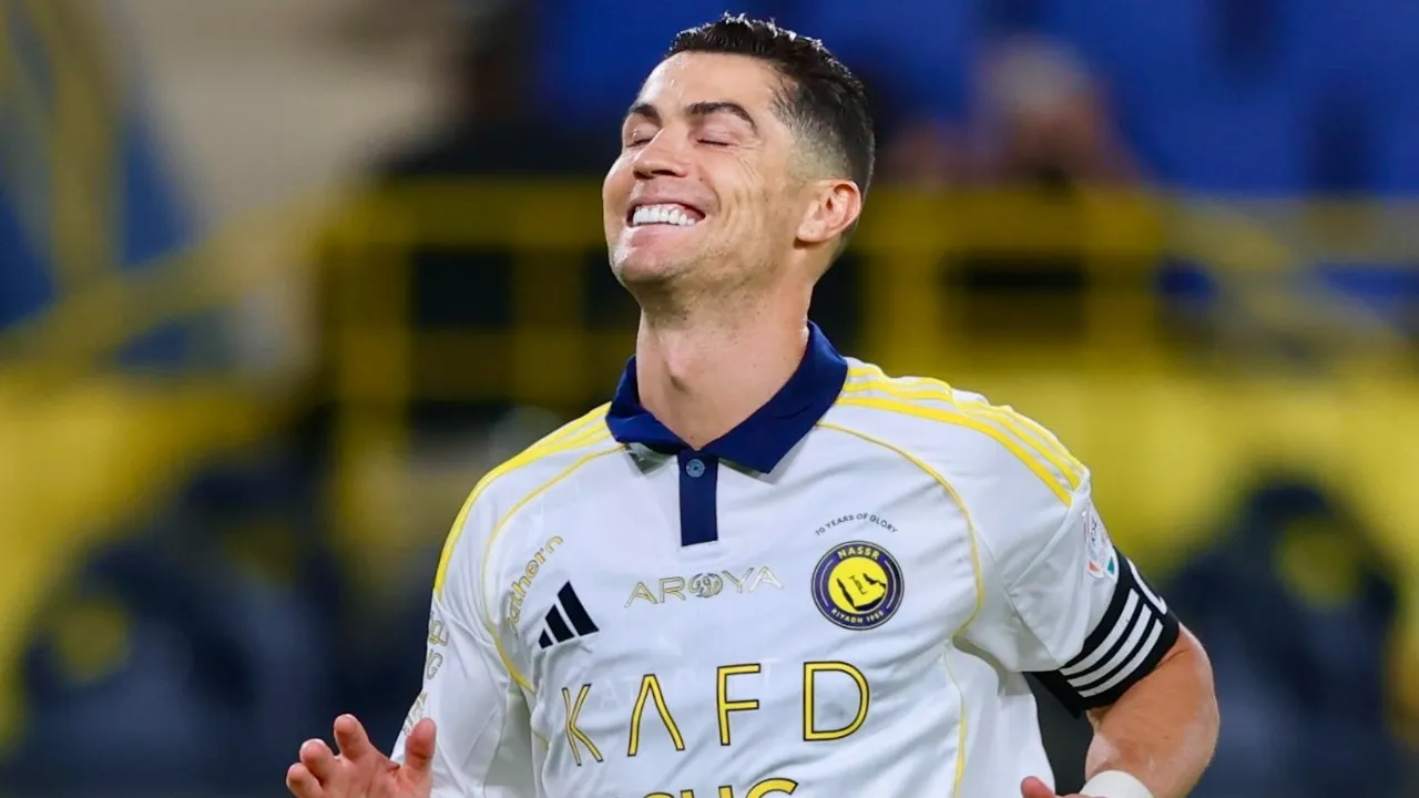 Cristiano Ronaldo (4)