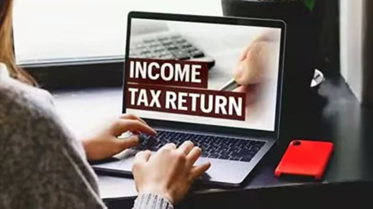 Income Tax Return deadline extended,  ITR filing deadline September 16 2025 , CBDT extends ITR due date  ,Govt allows extra day for ITR filing  ,Portal glitches ITR date extension,আয়কর রিটার্ন সময়সীমা বাড়ল,  ITR জমার শেষ তারিখ বাড়ানো হয়েছে , CBDT আয়কর-ডেডলাইন সম্প্রসারণ,  আয়কর ফাইলিং জন্য অতিরিক্ত দিন  ,ই-ফাইলিং পোর্টালের ত্রুটির কারণে সময় বাড়ল