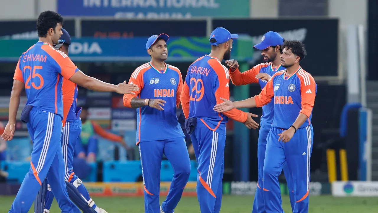 Indian Cricket Team (2)