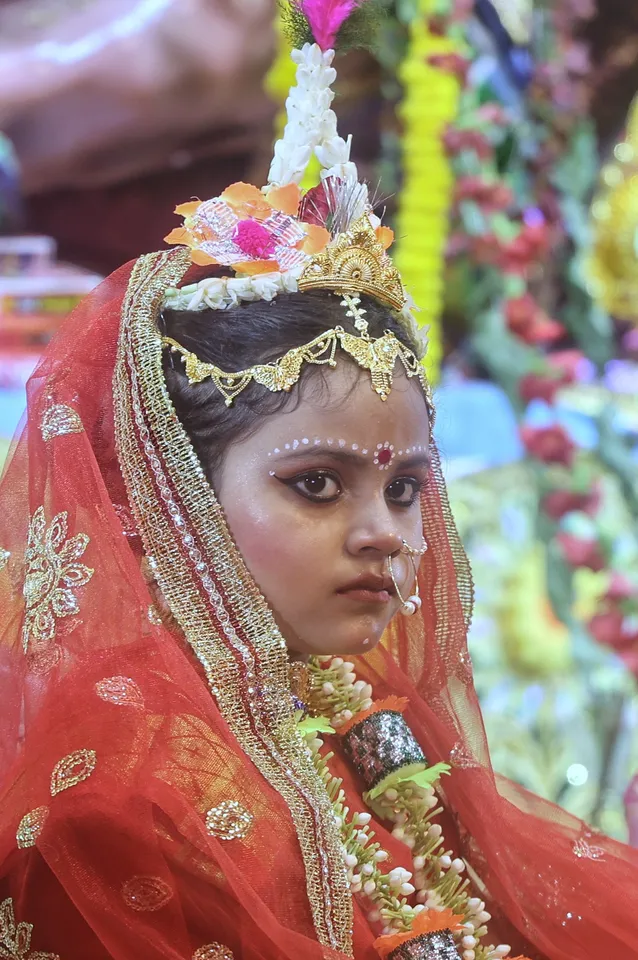 কুমারী পূজা  ,কলকাতা দুর্গাপূজা,  মহাষ্টমী ২০২৫,  নারীশক্তি পূজা,  বেলুর মঠ কুমারী পূজা  ,স্বামী বিবেকানন্দ  ,ধর্মীয় অনুষ্ঠান কলকাতা,  দেবী পূজা,  সামাজিক বার্তা নারীশক্তি,  দুর্গাপূজা রীতি,Kumari Puja  ,Kolkata Durga Puja  ,Mahashtami 2025  ,Worship of young girls,  Belur Math Kumari Puja  ,Swami Vivekananda  ,Religious ceremony Kolkata  ,Goddess Durga worship,  Female empowerment ritual  ,Social significance of Kumari Puja