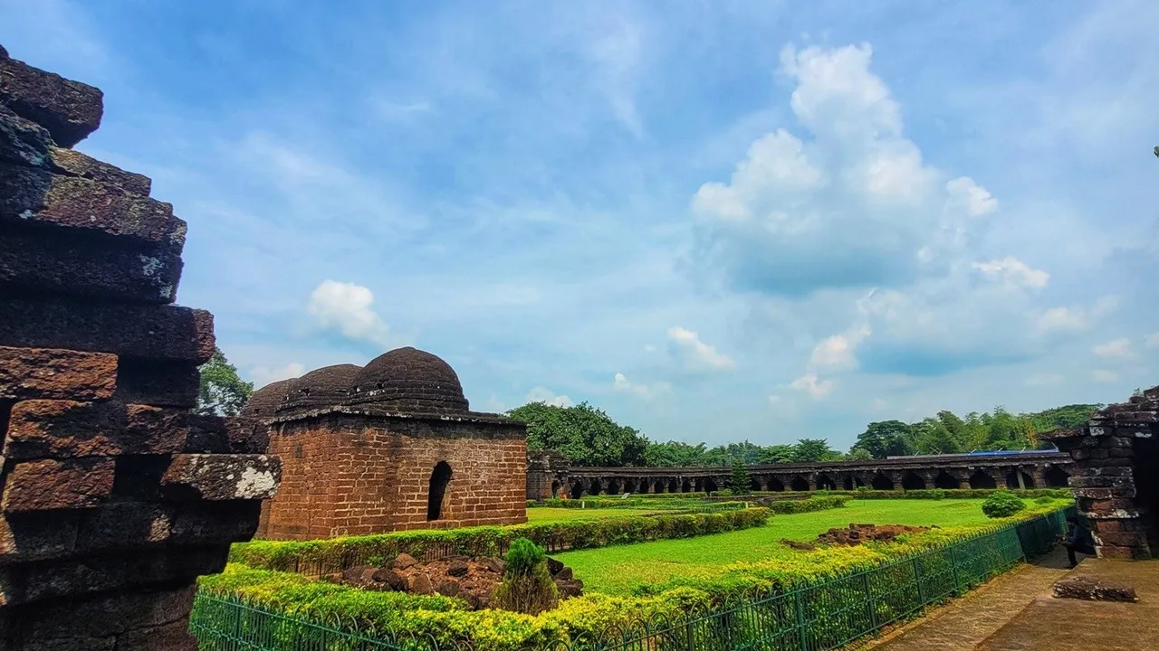 Kurumbera Fort 2