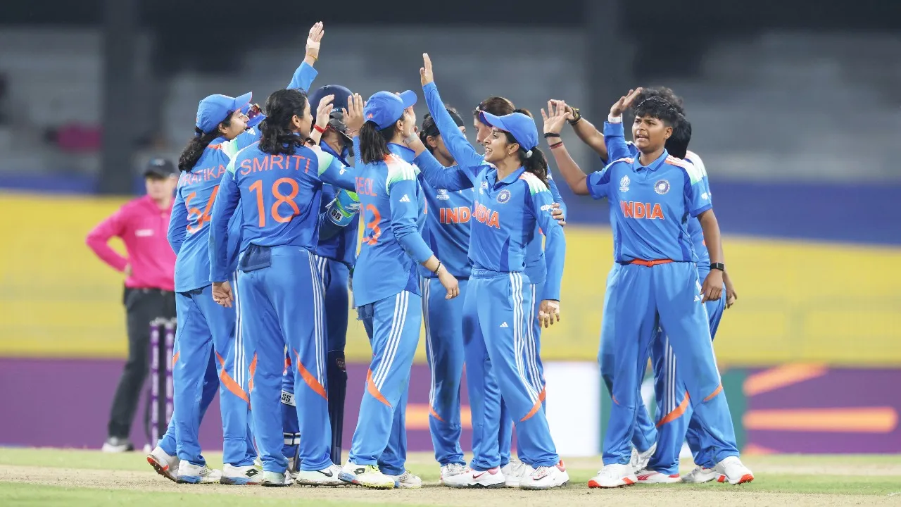 Indian Women Cricket Team (5)