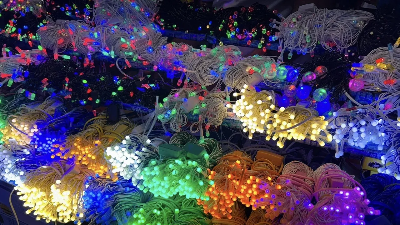 Ezra St Light Market 7