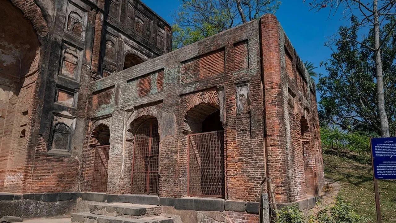 Mughal structure in Malda 2
