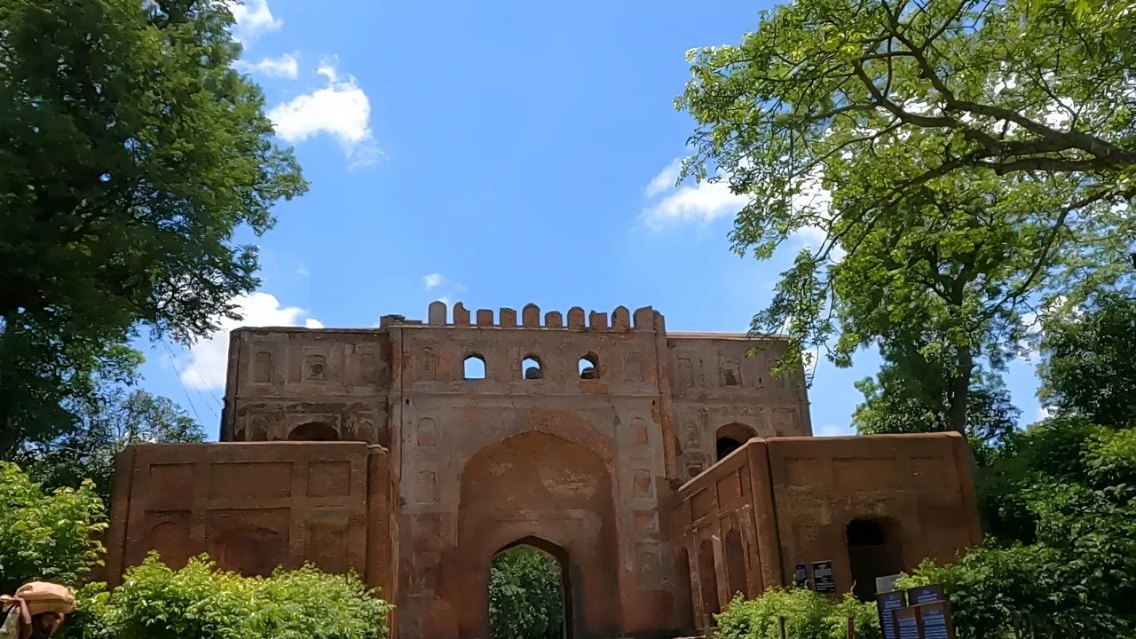 Mughal structure in Malda 6