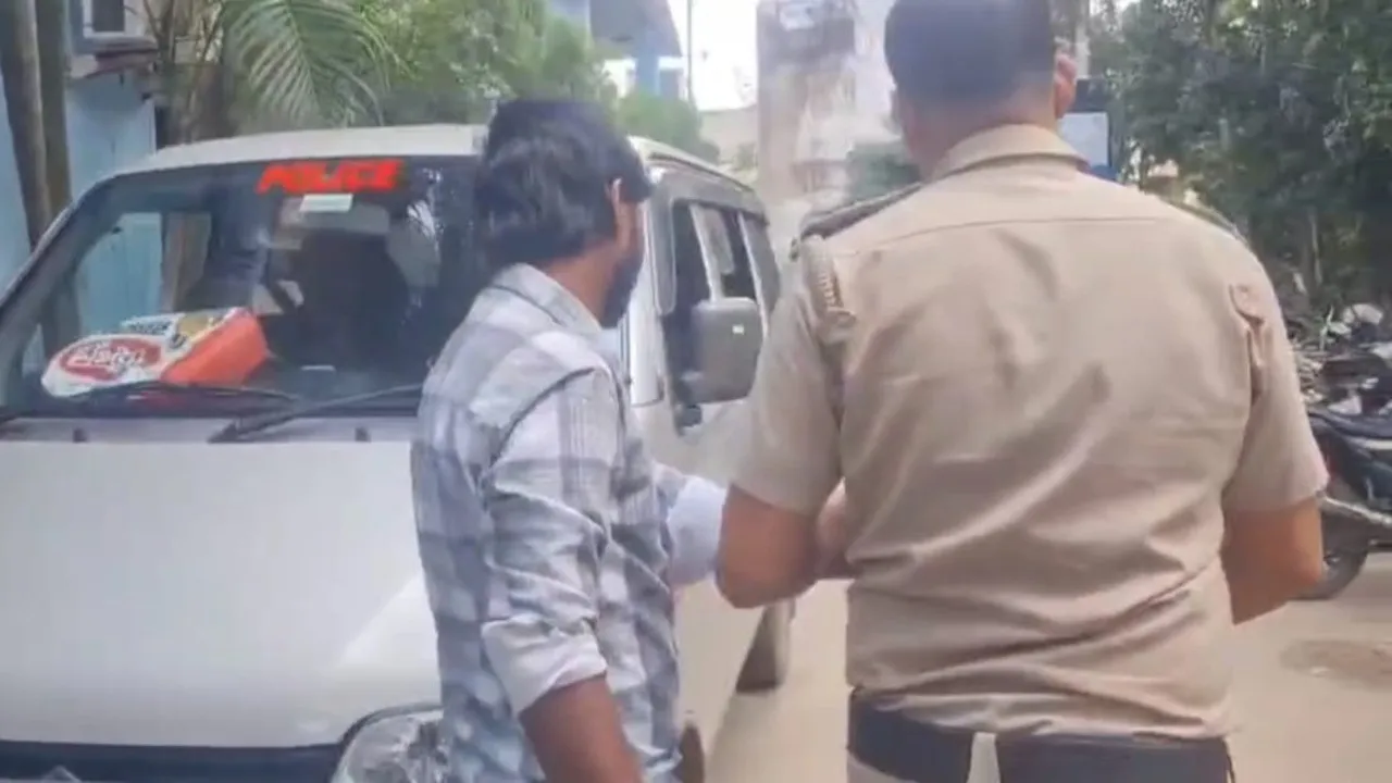 North 24 parganas news, Haroa rape case  ,YouTuber Arbindu Mondal  ,Minor girl assault  ,Child abuse social media,  Arrest of minor accomplice,  Video/Reels lure,  Haroa police case,  Child safety and protection,হাড়োয়া ধর্ষণ ঘটনা  ,ইউটিউবার অরবিন্দু মন্ডল,  উত্তর ২৪ পরগনার খবর, নাবালিকা নির্যাতন,  সোশ্যাল মিডিয়া অপব্যবহার,  নাবালক সহ অভিযুক্ত গ্রেফতার,  ভিডিও রিলস প্রলোভন,  হাড়োয়া থানার মামলা  ,শিশু সুরক্ষা