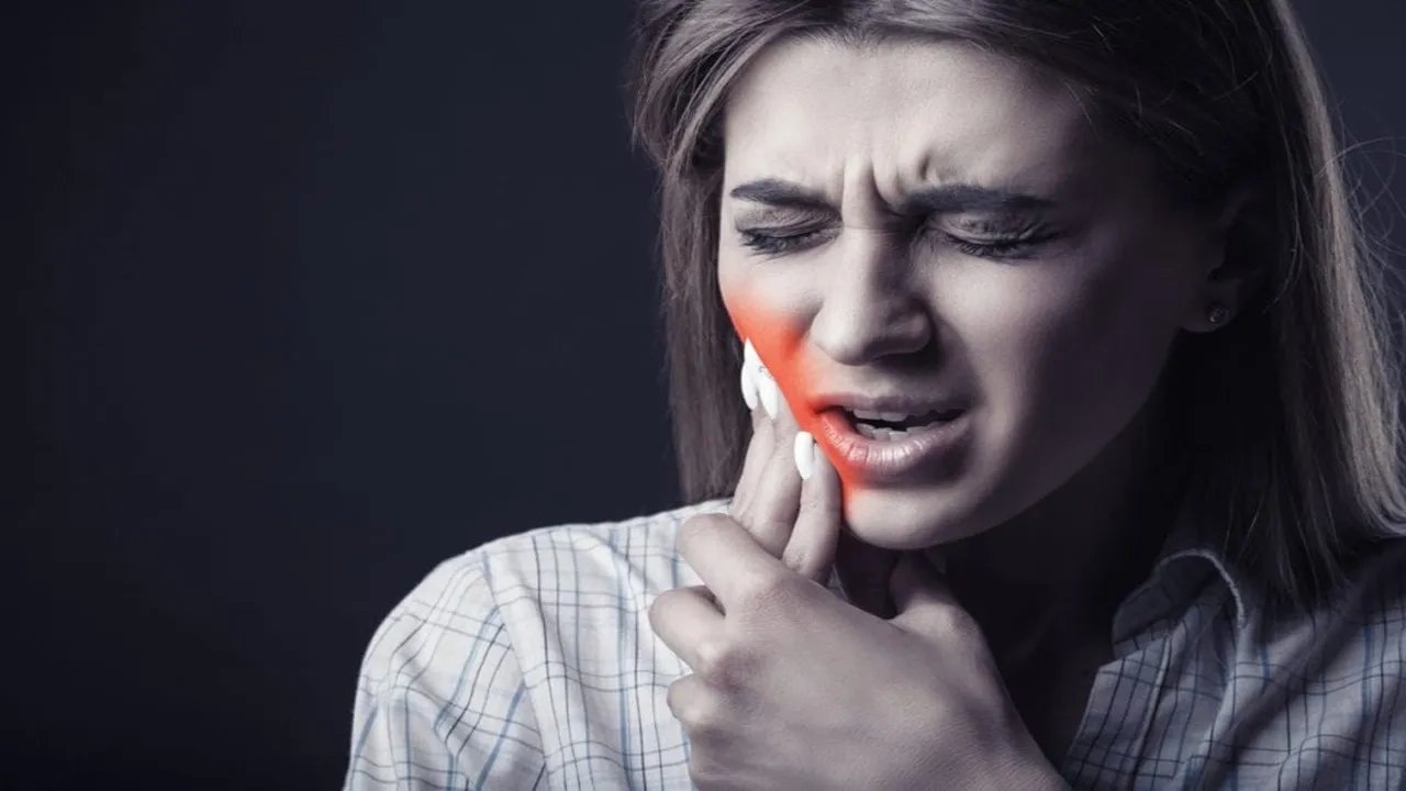 how-to-use-alum-to-remove-tooth-decay-and-toothache