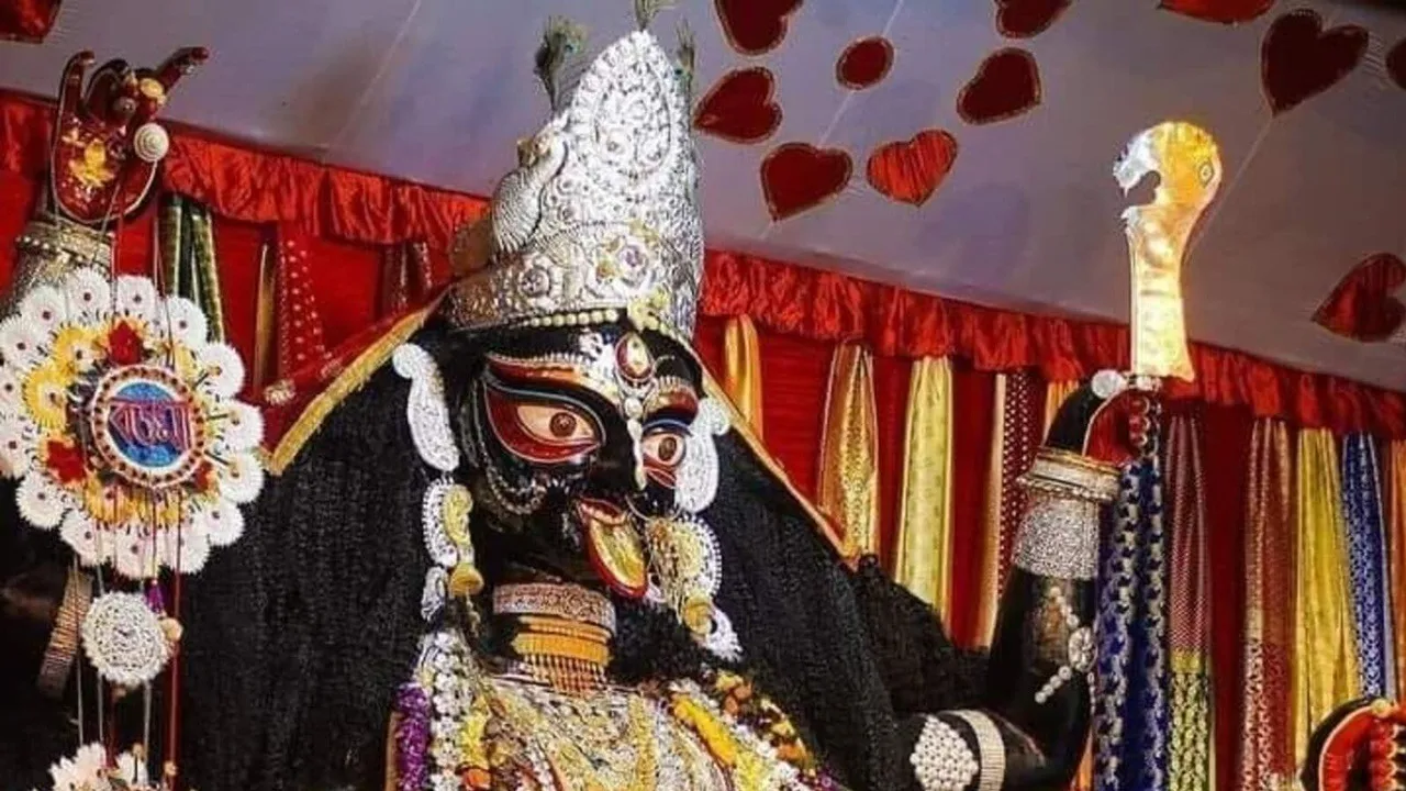 Naihati Baroma Temple  ,Kali Puja 2025,  Baroma Puja schedule  ,Naihati Kali Puja,  Shyama Maa worship  ,Niranjan procession  ,Bhog prasad distribution,  West Bengal Kali Puja  ,Amavasya puja timing,  Naihati festival 2025  ,Baroma mandir rituals  ,Kalipuja celebration in Naihati,  Devotee gathering Naihati temple,  Hindu festival West Bengal,নৈহাটির বড়মা মন্দির,  কালীপুজো ২০২৫,  বড়মা পুজোর নির্ঘণ্ট,  নৈহাটি কালীপুজো  ,শ্যামা মায়ের আরাধনা,  নিরঞ্জন শোভাযাত্রা,  ভোগ প্রসাদ বিতরণ  ,পশ্চিমবঙ্গ কালীপুজো  ,নৈহাটি দর্শন,  অমাবস্যা পূজা সময়সূচি