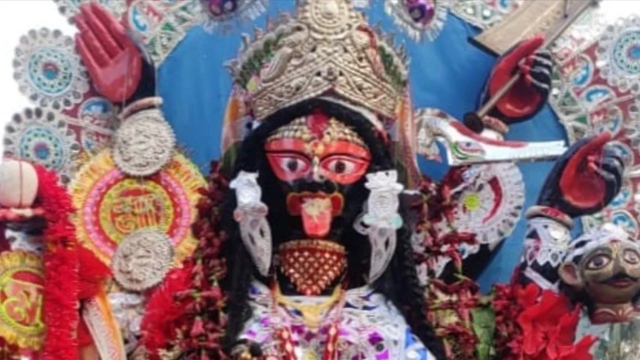 Belpukur Kali Puja  ,Shakta worship West Bengal  ,Chaitanya Mahaprabhu maternal home  ,Ancient Kali temple stories  ,Mahashankh mala Belpukur , Tantric rituals West Bengal,  South Bengal festival,  Historic Shyama worship , Bengali Kali Puja tradition,  Belpukur village heritage,বেলপুকুর কালীপুজো,  শাক্ত উপাসনা পশ্চিমবঙ্গ  ,চৈতন্যর মাতুলালয়  ,প্রাচীন কালী মন্দির,  মহাশঙ্খ মালা বেলপুকুর , তান্ত্রিক পূজা,  দক্ষিণবঙ্গের উৎসব,  শ্যামা আরাধনার ইতিহাস,  বাংলার কালীপুজো ঐতিহ্য , বেলপুকুর গ্রাম ঐতিহ্য