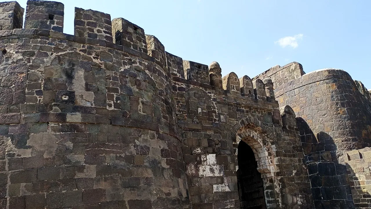 Daulatabad Fort: দৌলতাবাদ দুর্গ।